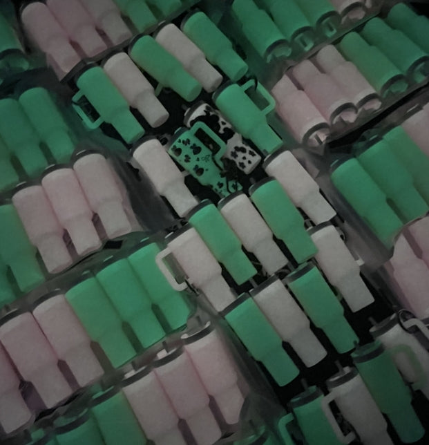 Wholesale Luminous Color Mini Tumbler Cup Keychains for Wrap